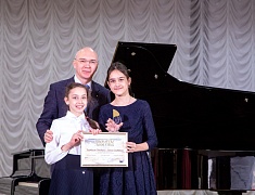 В Центральной детской школе искусств подвели итоги l Дальневосточного музыкального конкурса им. Марии Кнауф-Каминской в номинации «Фортепиано»