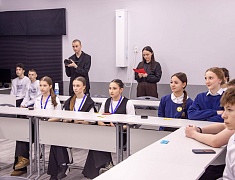 Благовещенские школьники представили будущее креативных индустрий города