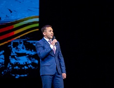 Благовещенские артисты исполнили патриотические песни на городском концерте