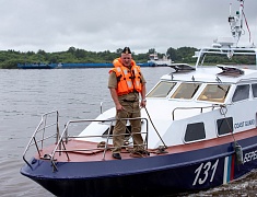 Олег Имамеев поздравил бойцов с Днем Военно-морского флота