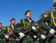 Торжественное прохождение войск Благовещенского гарнизона