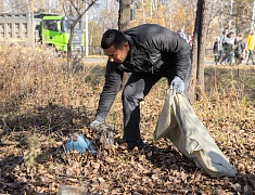 В рамках акции «Город берегу» большой субботник прошел на улице Чайковского