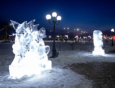 Мэр Олег Имамеев провёл выездное совещание по новогоднему оформлению города