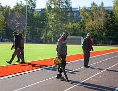 Мэр Благовещенска Олег Имамеев проверил готовность «умной» спортплощадки в Моховой Пади