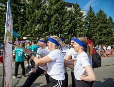 Кубок мэра и 18 литров молока получили участники «Городских гонок» в Благовещенске