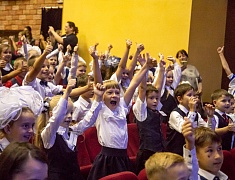 В областном центре прошла ежегодная акция «Губернаторский портфель»