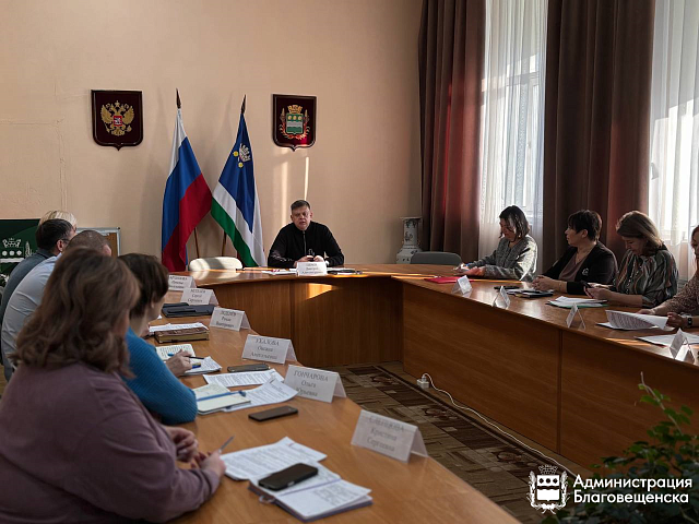 Около 130 вопросов в месяц  помогают решать специалисты благовещенского оперштаба поддержки семей участников СВО 