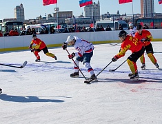 Соревнования по хоккею в рамках Международного российско-китайского фестиваля зимних видов спорта