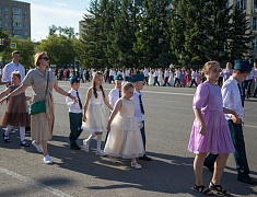 Бал цветов и Семейный бал украсили Благовещенск