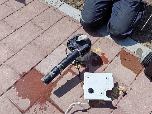 Благовещенцы влажными салфетками и другими бытовыми отходами выводят из строя туалеты на новой набережной