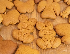 Мэр Олег Имамеев посетил добровольческий пункт помощи бойцам СВО