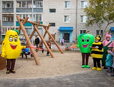 В Благовещенске открыли ещё одну территорию, благоустроенную по программе «1000 дворов»