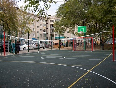 В Благовещенске открыли ещё одну территорию, благоустроенную по программе «1000 дворов»