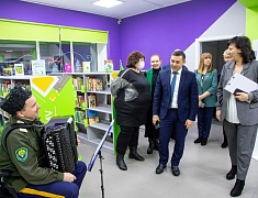 Мэр Благовещенска Олег Имамеев поздравил работников сферы культуры с завершением года