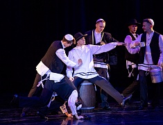 «Ровесники» выступили на сцене ЦЭВД