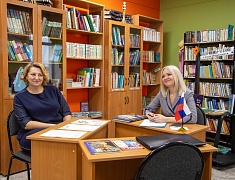 Заместитель мэра Виктория Хопатько оценила результаты работы корпоративных программ в школах и детских садах Благовещенска