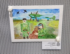 В областной библиотеке открыли выставку рисунков и подвели итоги конкурса «Нам дороги эти позабыть нельзя»