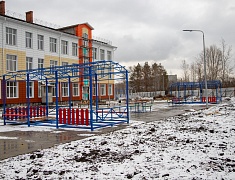 Мэр Благовещенска Олег Имамеев проинспектировал строительство нового корпуса 16 школы на улице Тепличной