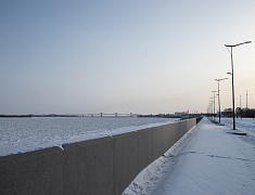 Темпы работ по возведению берегоукрепления Амура и Зеи оценили мэр амурской столицы Олег Имамеев