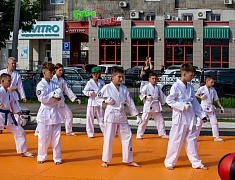 В Благовещенске прошёл семейный праздник «Город счастливых детей»