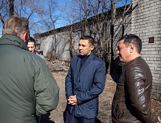 Мэр Олег Имамеев проконтролировал уборку благовещенских улиц и набережной 