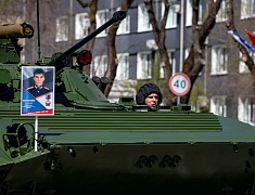 Торжественное прохождение войск Благовещенского гарнизона