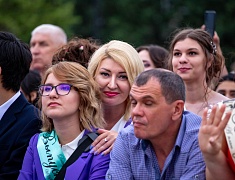 В Благовещенске отгремел выпускной