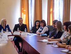 Представители работающей молодежи встретились с сотрудниками мэрии и специалистами Центра занятости населения