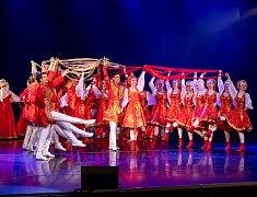 «Ровесники» выступили на сцене ЦЭВД