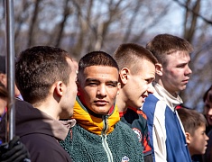 На берегах трех рек Благовещенска прошел Всероссийский субботник