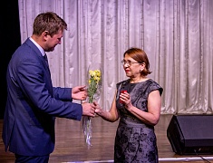 Знаки «50 лет Байкало-Амурской магистрали» вручили благовещенцам