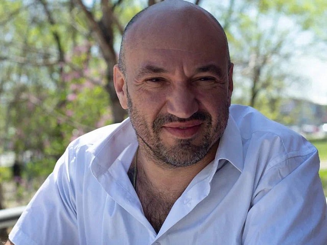 Жители амурской столицы рассказывают, как помогают городу и благовещенцам