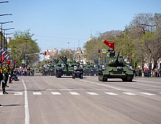 Торжественное прохождение войск Благовещенского гарнизона