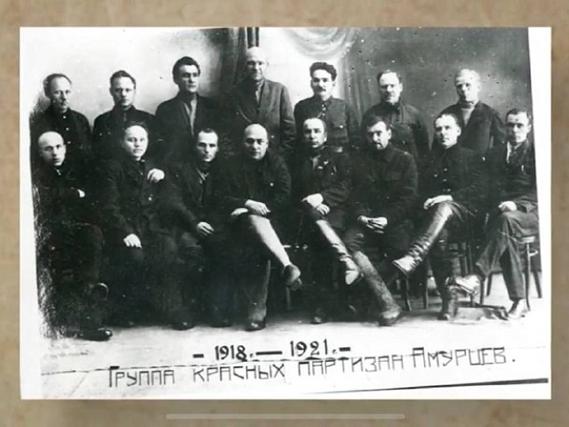 От теории к практике: школьники Благовещенска осваивают медиасферу и создают проекты по сохранению истории области