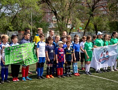 На базе стадиона гимназии №1 стартовали «Футбольные каникулы»