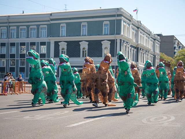 Флешмоб приуроченный к Международному Дню динозавров