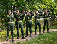 В день города прошли торжественные церемонии возложения цветов