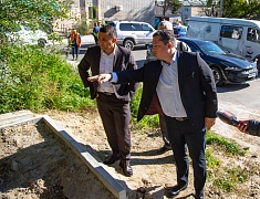 Выездное совещание мэра по содержанию общественной территории в селе Плодопитомник