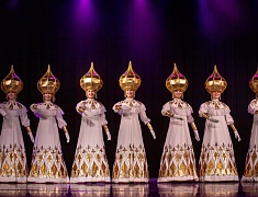 Хореографический ансамбль «Ровесники» отметил 59-летие ярким концертом