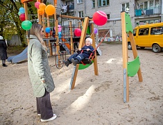 В Благовещенске открыли ещё 3 обновлённые детские площадки