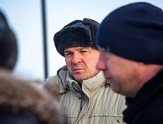 Темпы работ по возведению берегоукрепления Амура и Зеи оценили мэр амурской столицы Олег Имамеев