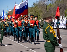 Торжественное прохождение войск Благовещенского гарнизона