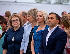 В Благовещенске отгремел выпускной