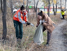 В рамках акции «Город берегу» большой субботник прошел на улице Чайковского