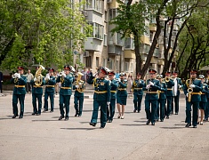 В Благовещенске прошли торжественные церемонии у памятников основателям города