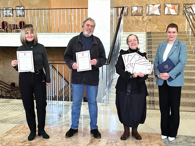 Гордимся нашими земляками! Житель Благовещенска получил почётную грамоту за участие в выставке в Государственном Кремлёвском Дворце