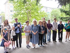 Выставка детских рисунков открылась в музее-мастерской имени Тихомирова в Благовещенске