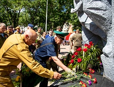 В Благовещенске открыли временный мемориал памяти участников локальных войн и конфликтов