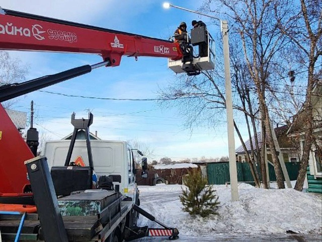 ГСТК приступил к плановой замене уличных светильников 