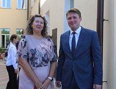 В школах Благовещенска прошли торжественные линейки